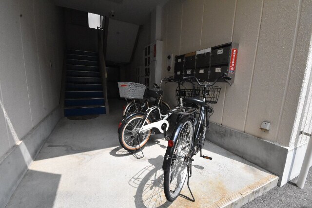 杉本ビルの物件外観写真