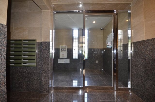 ル・クール上幟町の物件外観写真