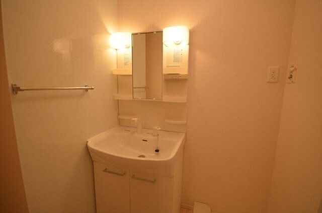 コーラルコートの物件内観写真