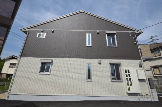 Gracious A棟の物件外観写真