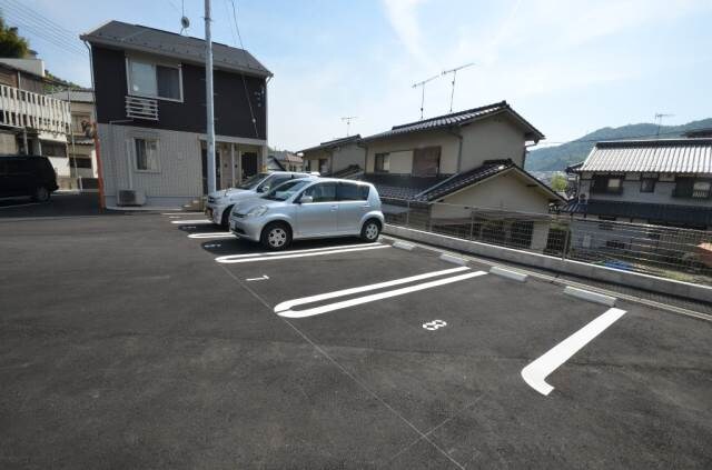 Gracious A棟の物件外観写真