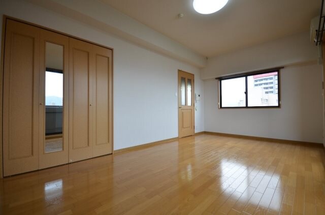 ロアール古市の物件内観写真