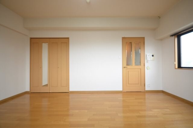 ロアール古市の物件内観写真