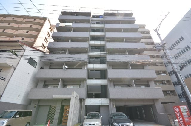 ロアール段原の物件外観写真