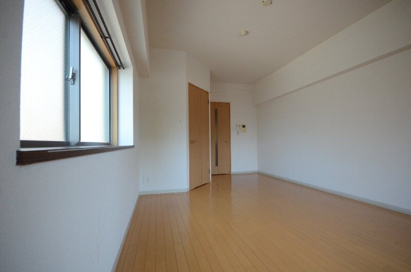 ロアール段原の物件内観写真