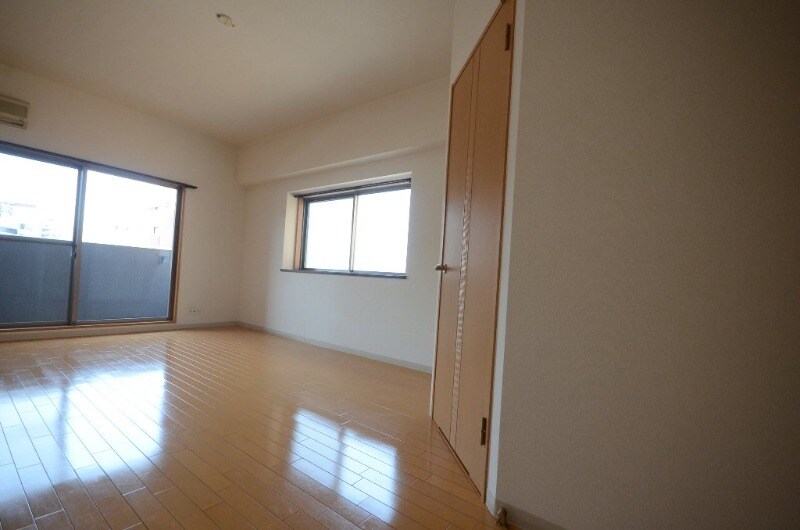 ロアール段原の物件内観写真
