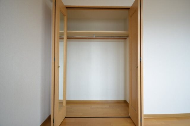 ロアール古市の物件内観写真