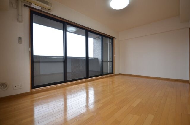 ロアール古市の物件内観写真