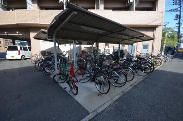 アプレックス出汐の物件外観写真