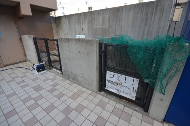 アプレックス出汐の物件外観写真