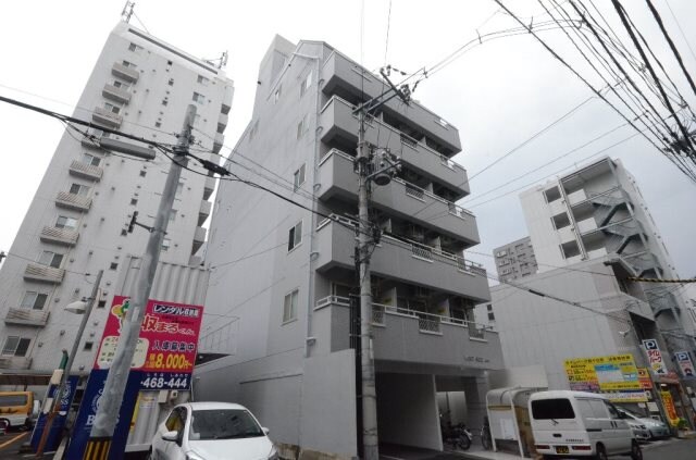 ウエスト・サイド・アヴェニューの物件外観写真