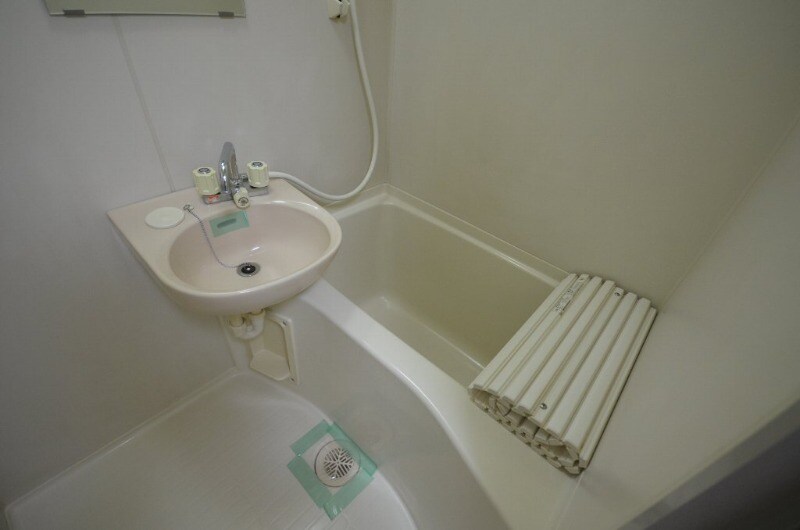 ウエスト・サイド・アヴェニューの物件内観写真