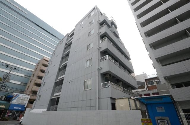 ウエスト・サイド・アヴェニューの物件外観写真