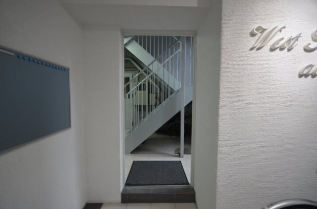 ウエスト・サイド・アヴェニューの物件外観写真