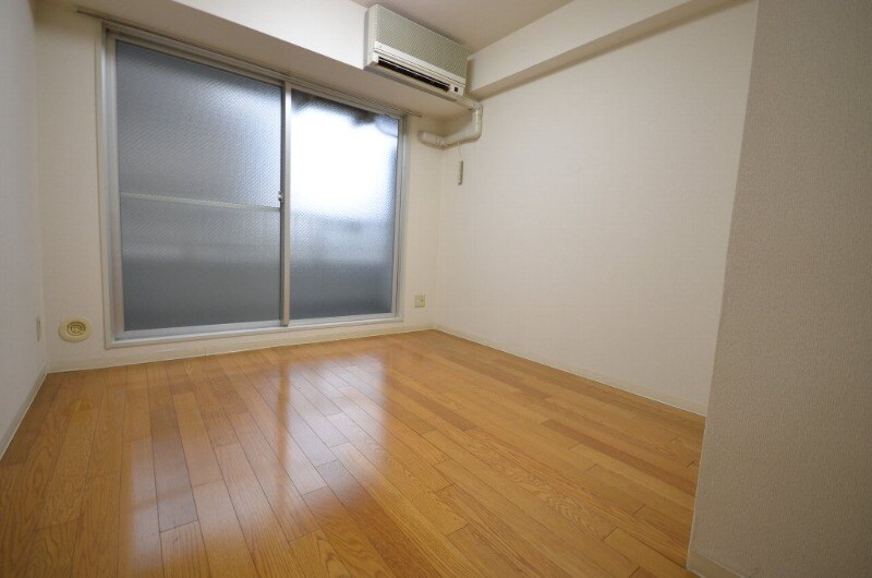 ウエスト・サイド・アヴェニューの物件内観写真