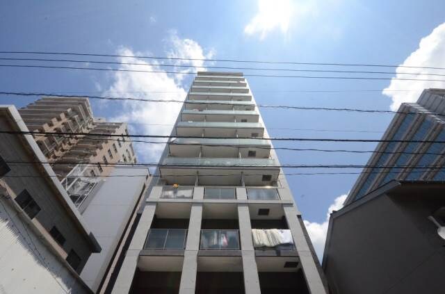 グランドポレストーネ鶴見の物件外観写真