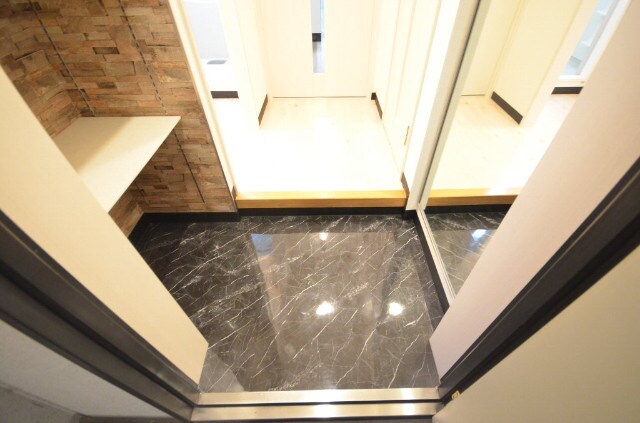 グランドポレストーネ鶴見の物件内観写真