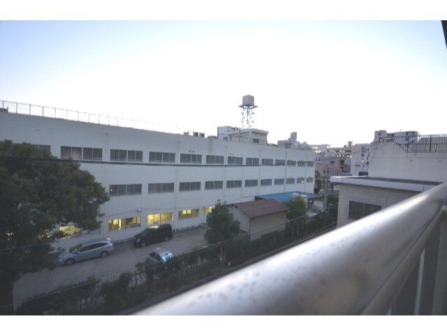 グランドポレストーネ鶴見の物件内観写真