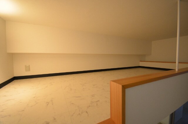 グランドポレストーネ鶴見の物件内観写真