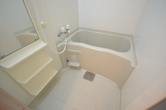 グランドポレストーネ鶴見の物件内観写真