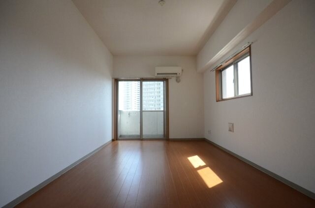 グラビスコート国泰寺の物件内観写真