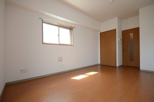 グラビスコート国泰寺の物件内観写真