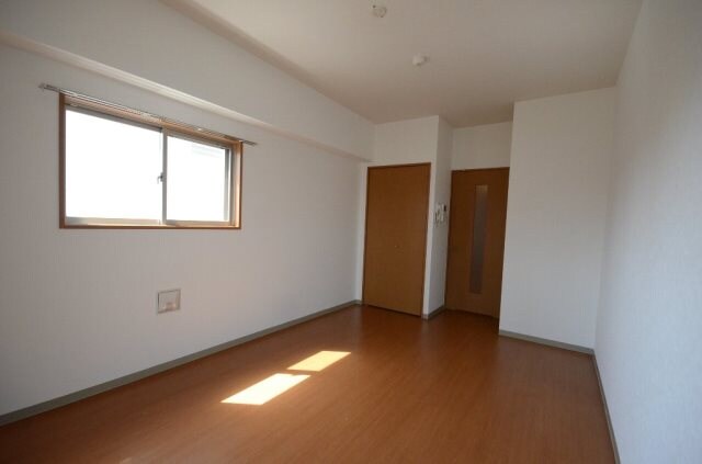 グラビスコート国泰寺の物件内観写真