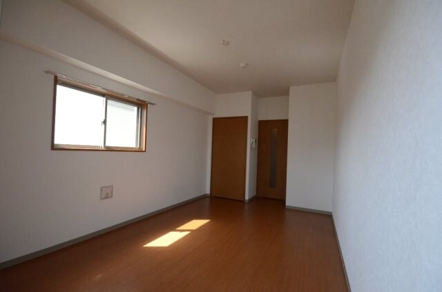 グラビスコート国泰寺の物件内観写真