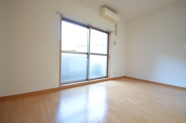 バロンズコートの物件内観写真