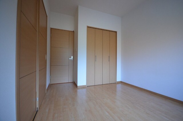 バロンズコートの物件内観写真