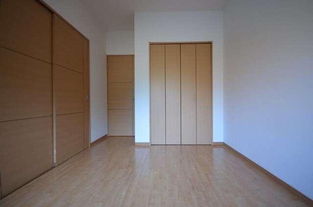 バロンズコートの物件内観写真