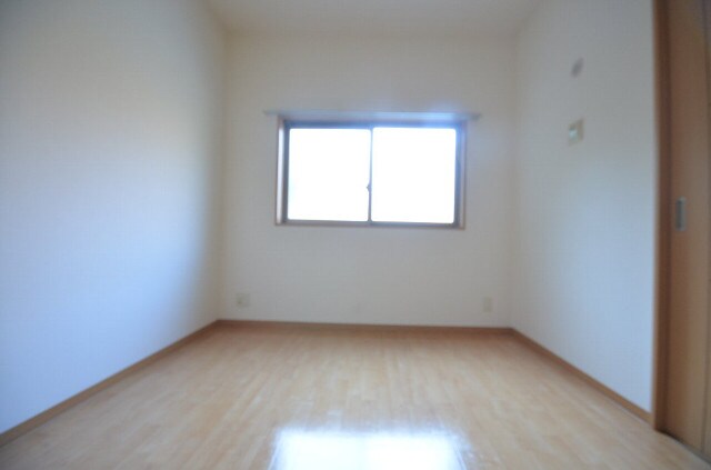 バロンズコートの物件内観写真