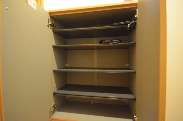 バロンズコートの物件内観写真