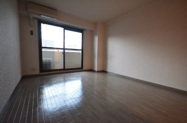 ラフィーネ幟町の物件内観写真