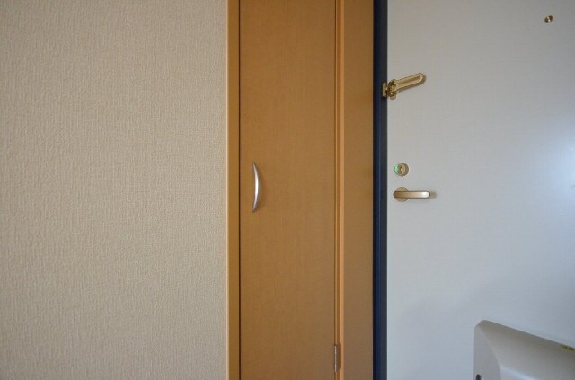 フローラ西原の物件内観写真