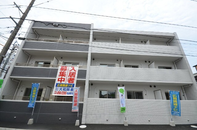 アガトンツインズαの物件外観写真