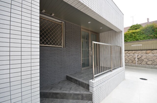 アガトンツインズαの物件外観写真