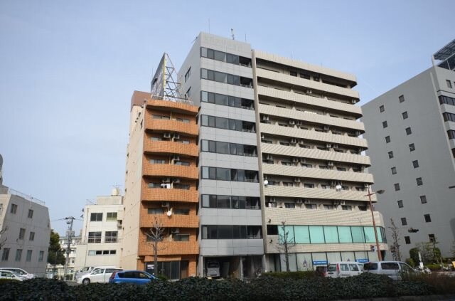 LUXES大手町の物件外観写真