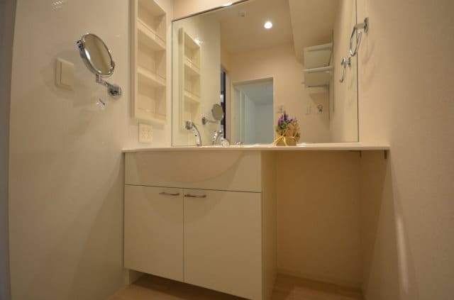 ファイブ　スリーの物件内観写真