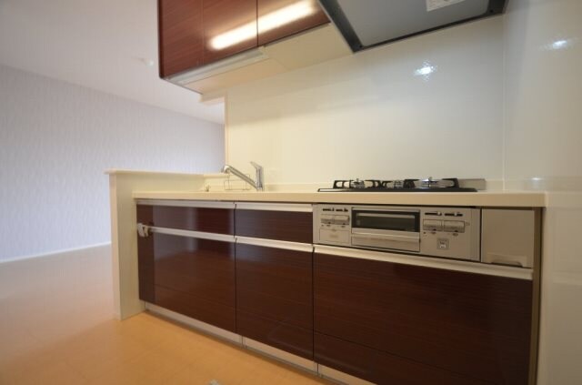 ファイブ　スリーの物件内観写真