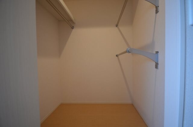 ファイブ　スリーの物件内観写真