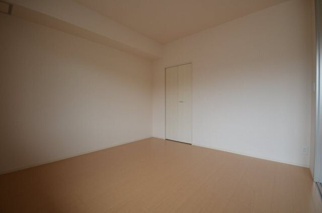 ファイブ　スリーの物件内観写真