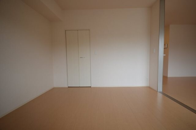 ファイブ　スリーの物件内観写真