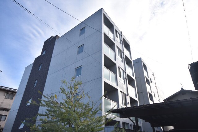 ヴィラ博丈庚午北の物件外観写真