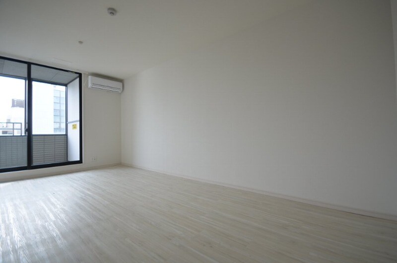 LUXES大手町の物件内観写真