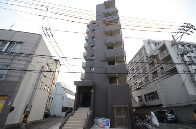 グランシャルム皆実町の物件外観写真