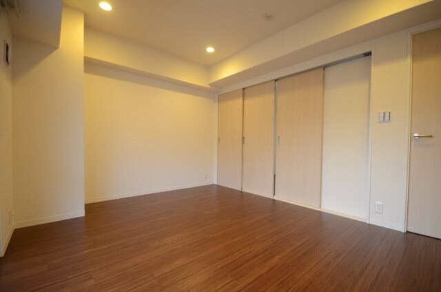 グランシャルム皆実町の物件内観写真