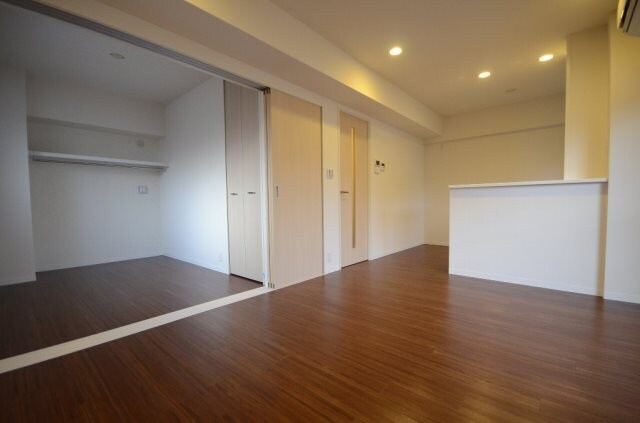 グランシャルム皆実町の物件内観写真