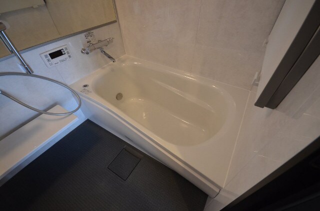 87ｇ YOSHIJIMA ａｖｅ．の物件内観写真