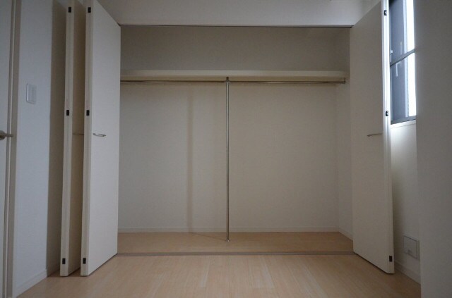 87ｇ YOSHIJIMA ａｖｅ．の物件内観写真